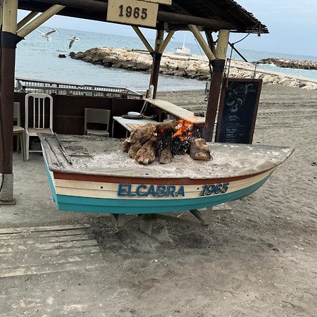 Malaga Beach, Pedregalejo Apt.4/6 2 Hab. Екстериор снимка