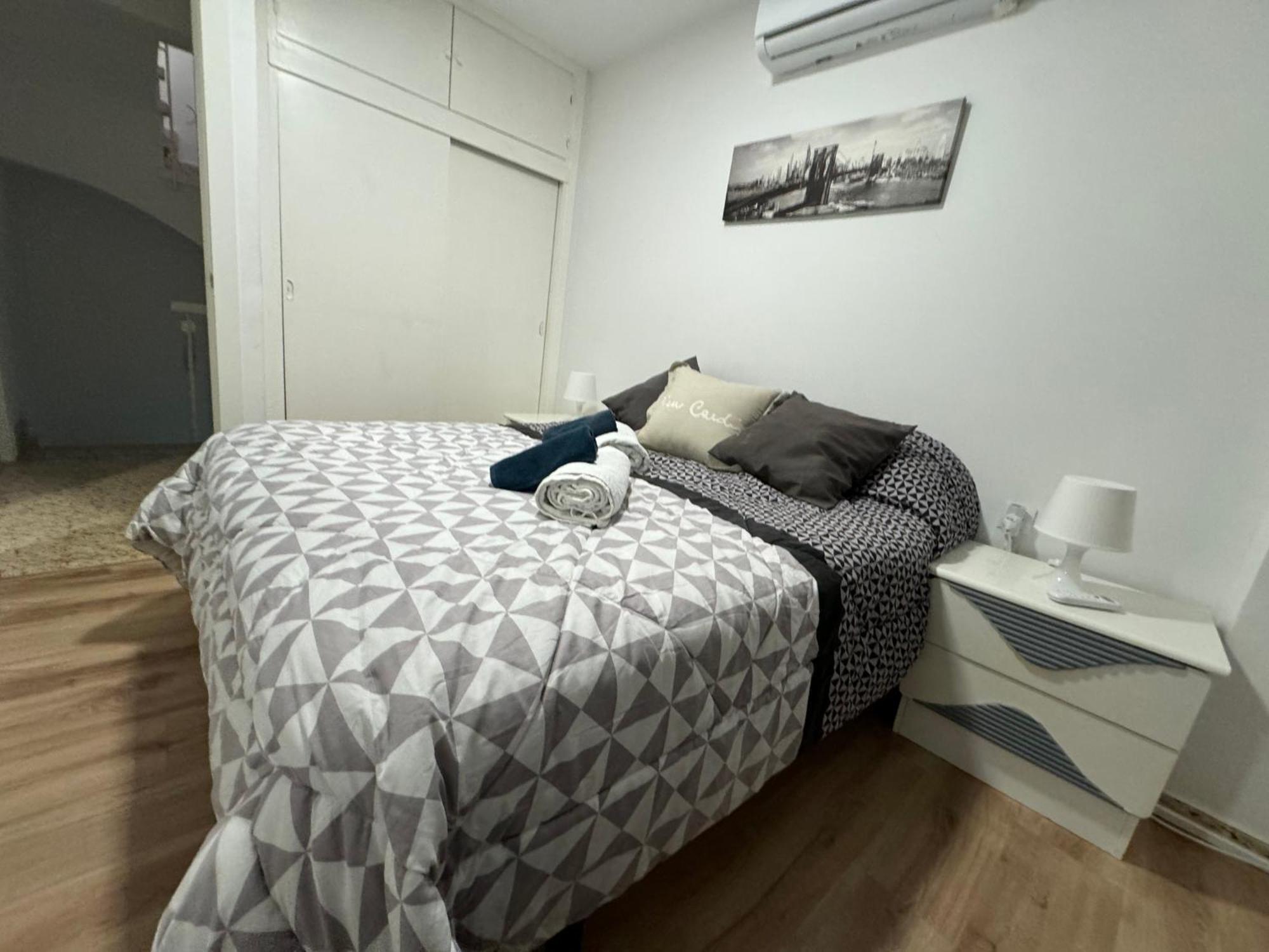 Malaga Beach, Pedregalejo Apt.4/6 2 Hab. Екстериор снимка