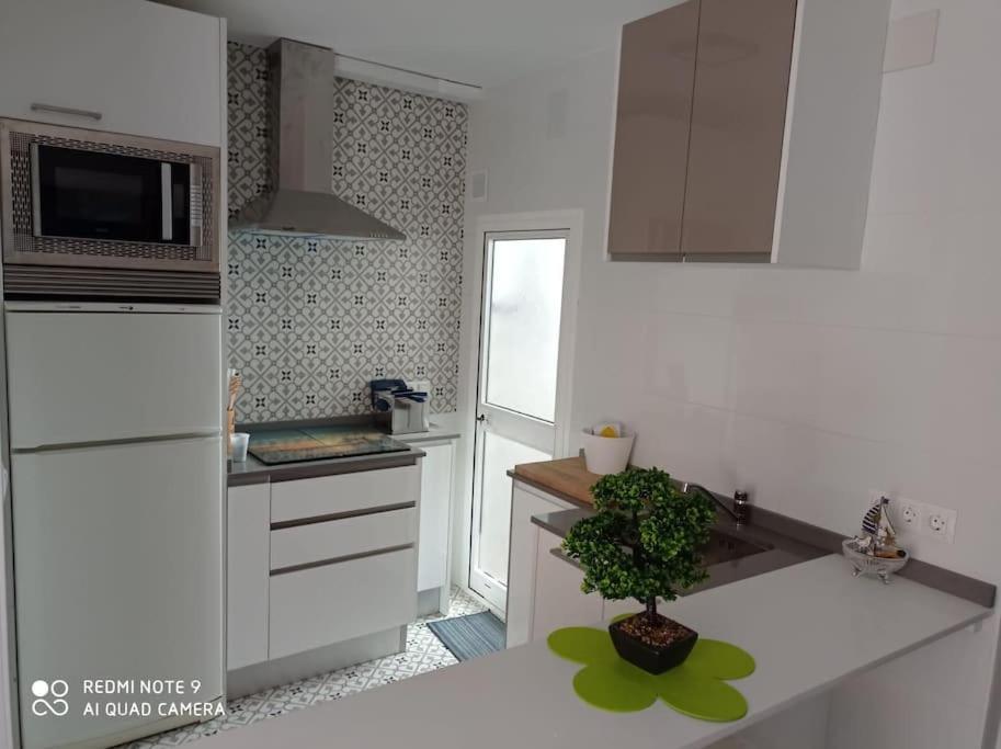 Malaga Beach, Pedregalejo Apt.4/6 2 Hab. Екстериор снимка